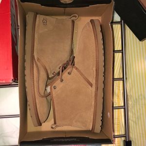 Brand: UGG, Size:11, Color: Brown